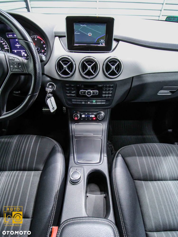 Mercedes-Benz Klasa B 200 CDI (BlueEFFICIENCY) 7G-DCT - 17