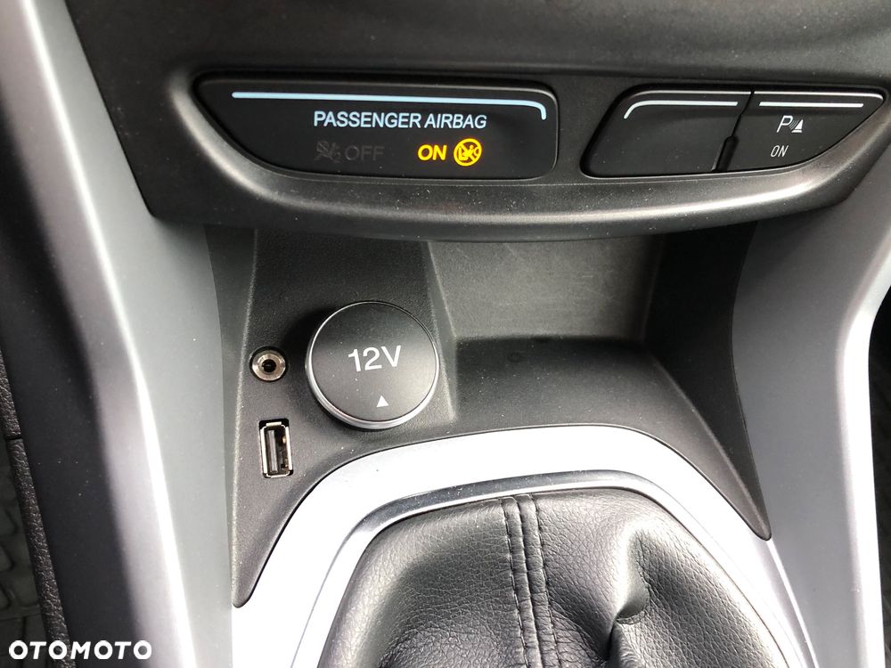 Ford B-MAX 1.0 EcoBoost COOL&CONNECT - 27