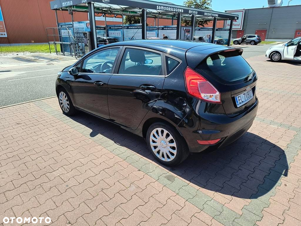 Ford Fiesta 1.25 Ambiente - 16
