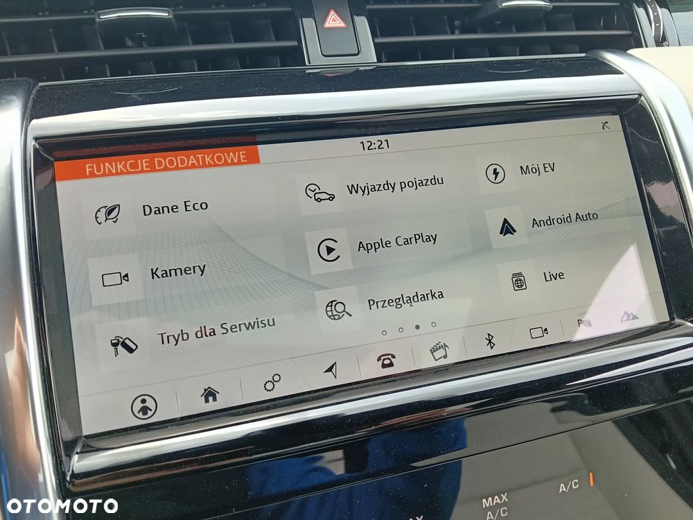 Land Rover Discovery Sport P300e R-Dynamic - 28