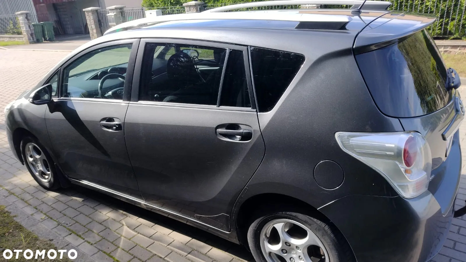 Toyota Verso 2.0 D-4D 5-Sitzer - 2
