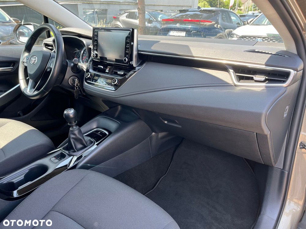 Toyota Corolla - 6