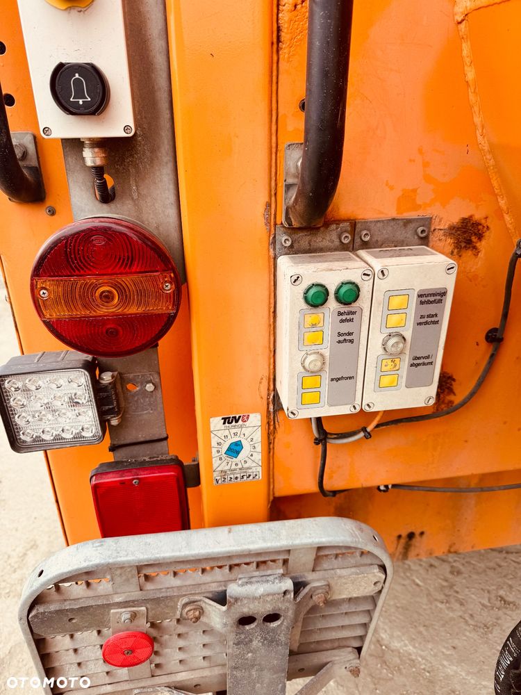 Mercedes-Benz Econic - 6