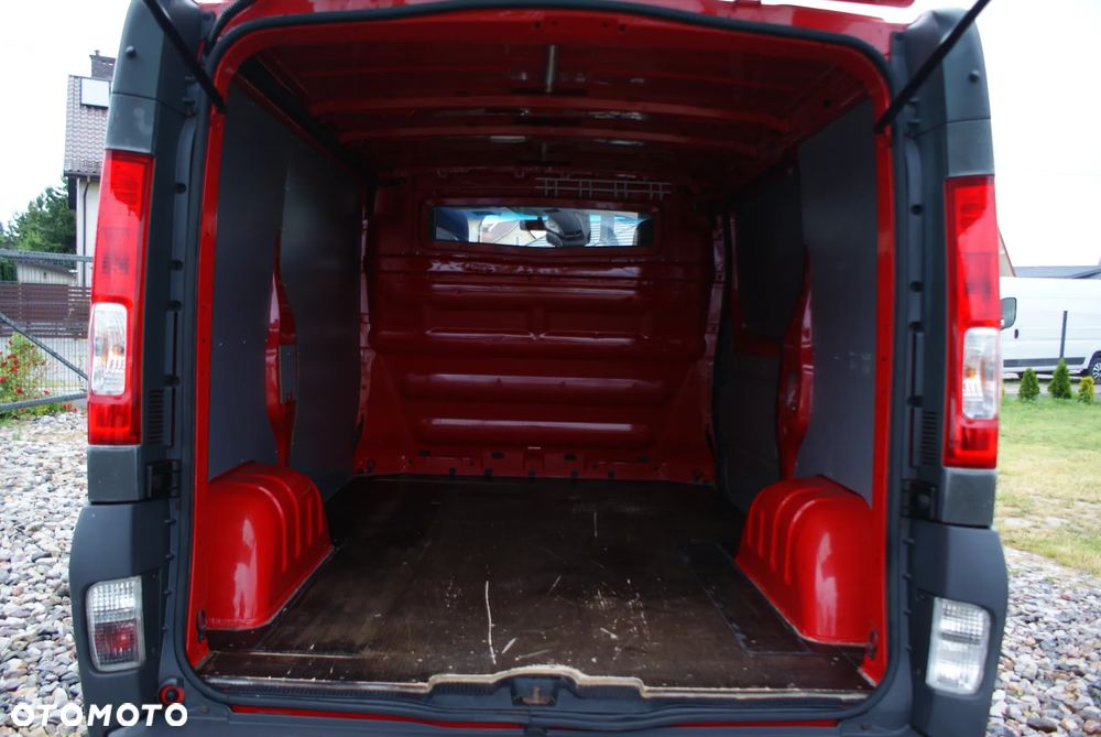 Opel Vivaro - 9