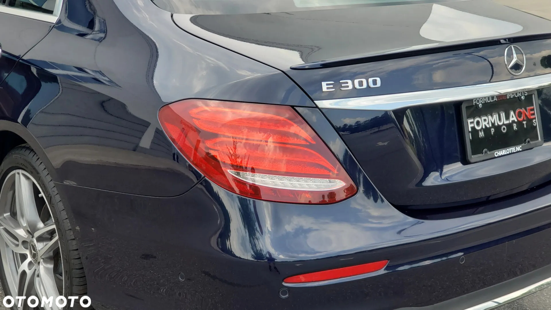 Mercedes-Benz Klasa E - 28