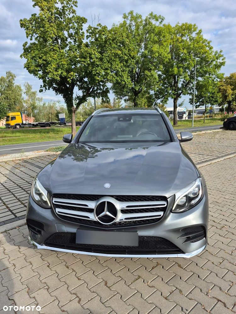Mercedes-Benz GLC - 3