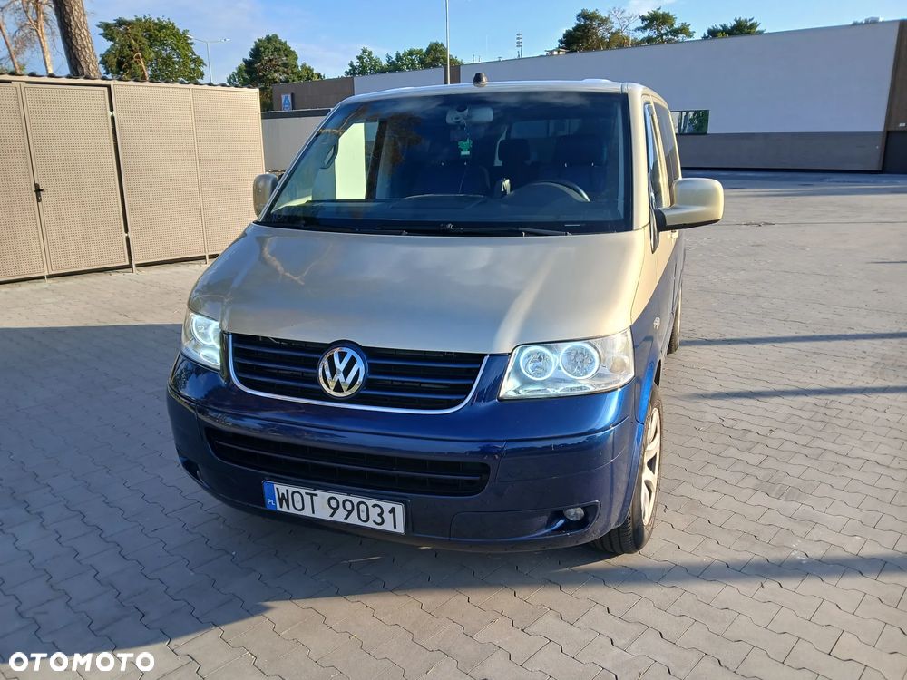 Volkswagen Multivan - 5