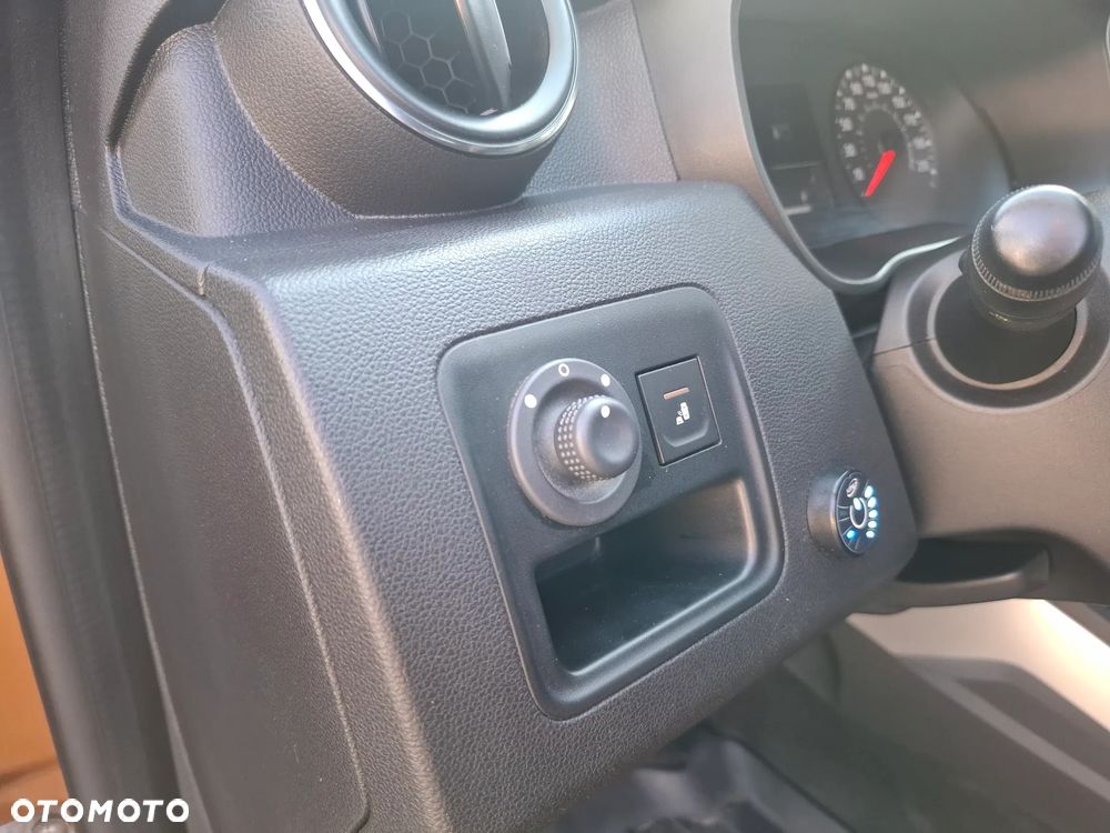 Dacia Duster 1.6 SCe Prestige 4WD - 7