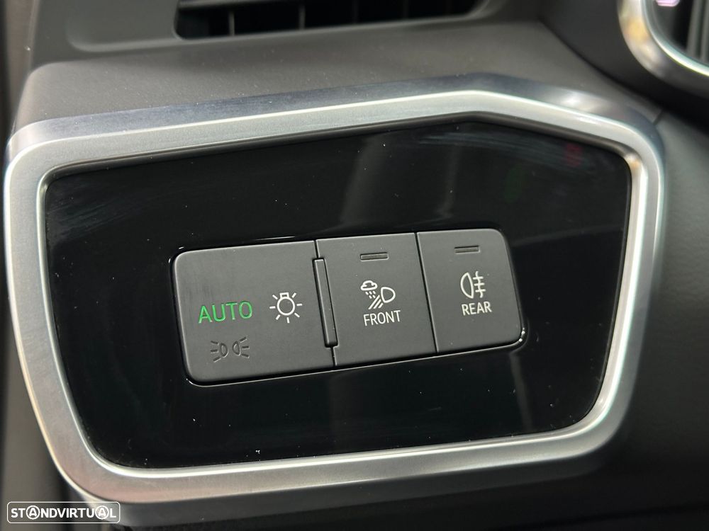 Audi A6 Avant 50 TFSIe quattro S tronic - 37