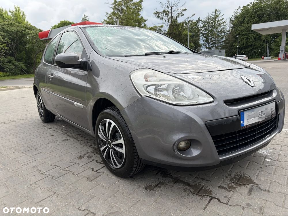 Renault Clio 1.2 16V Pack Authentique - 1