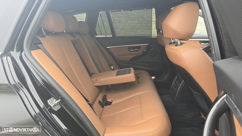 BMW 320 d ED Line Luxury Auto - 25