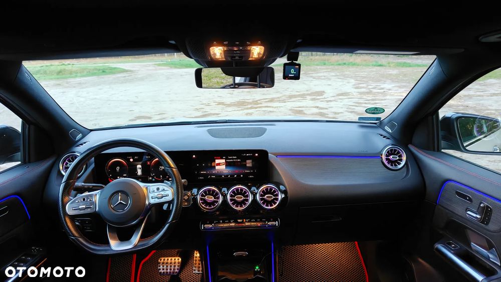 Mercedes-Benz GLA 200 AMG Line - 33