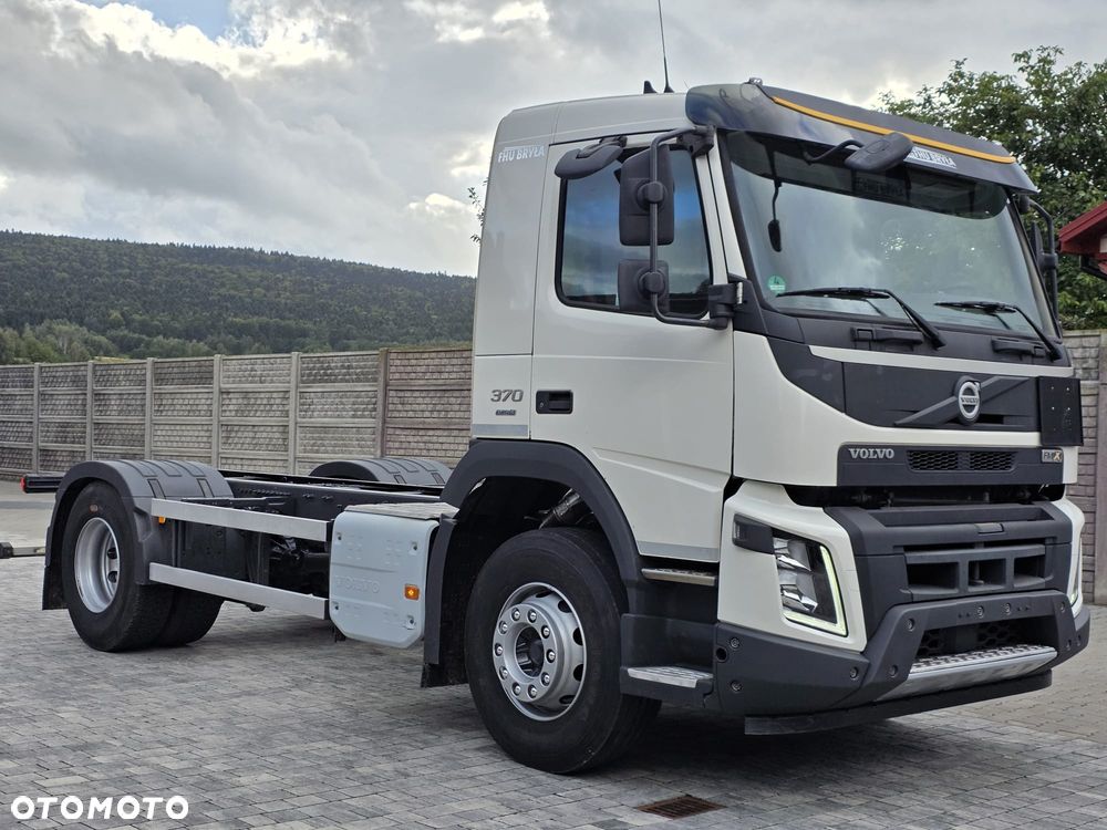 Volvo FMX 370/ PRZYSTAWKA / NISKI PRZEBIEG / RAMA DO ZABUDOWY / KIPER / WYWROT / BECZK