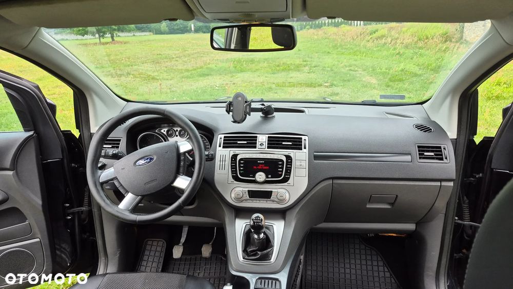 Ford Kuga 2.0 TDCi Titanium - 9
