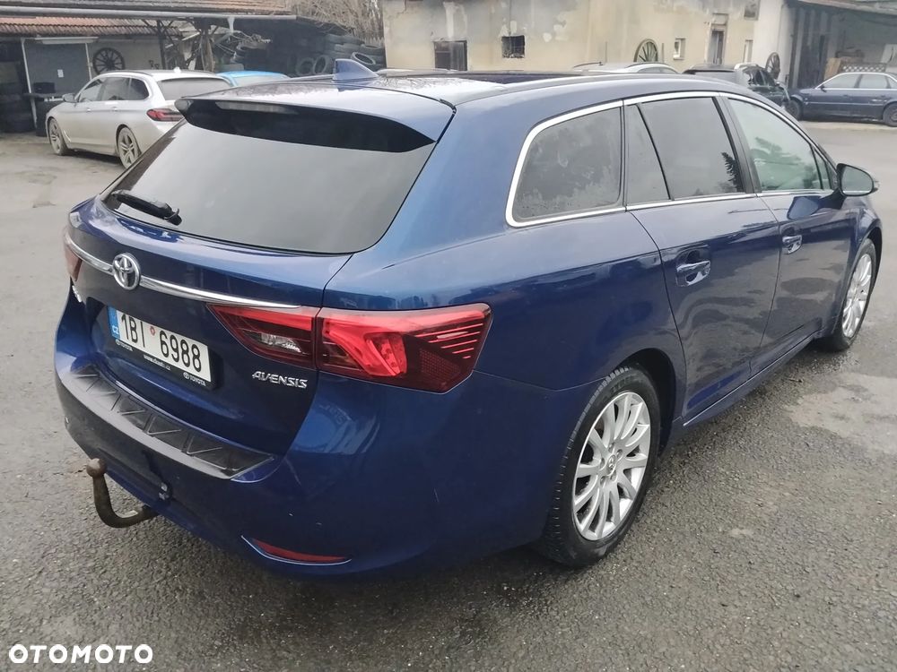 Toyota Avensis - 3