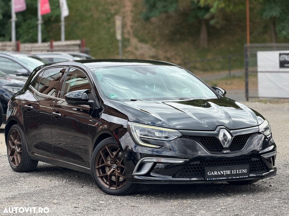 Renault Megane ENERGY TCe 205 EDC GT - 2