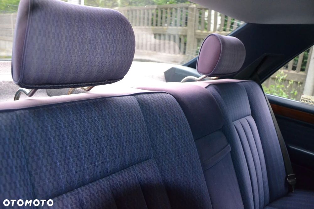 Mercedes-Benz W124 (1984-1993) - 10