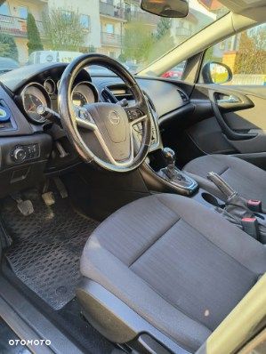 Opel Astra 1.6 CDTI Essentia - 8