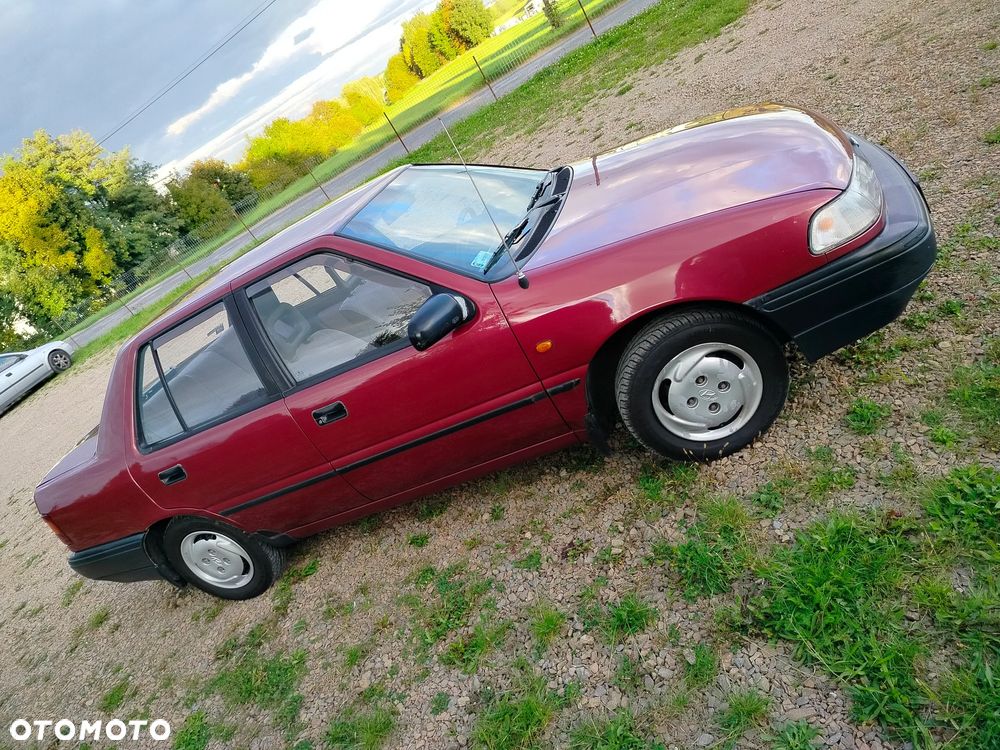 Hyundai Pony 1.5 GLS - 8