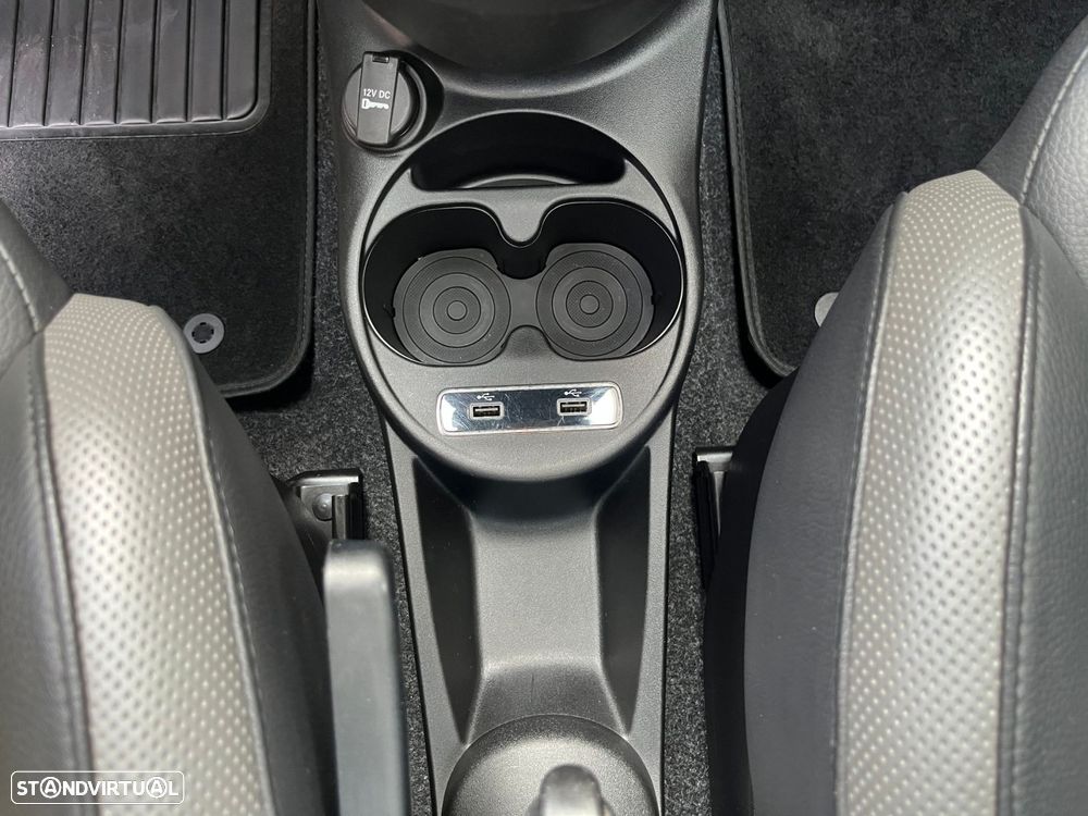 Fiat 500 1.0 Hybrid Connect - 24