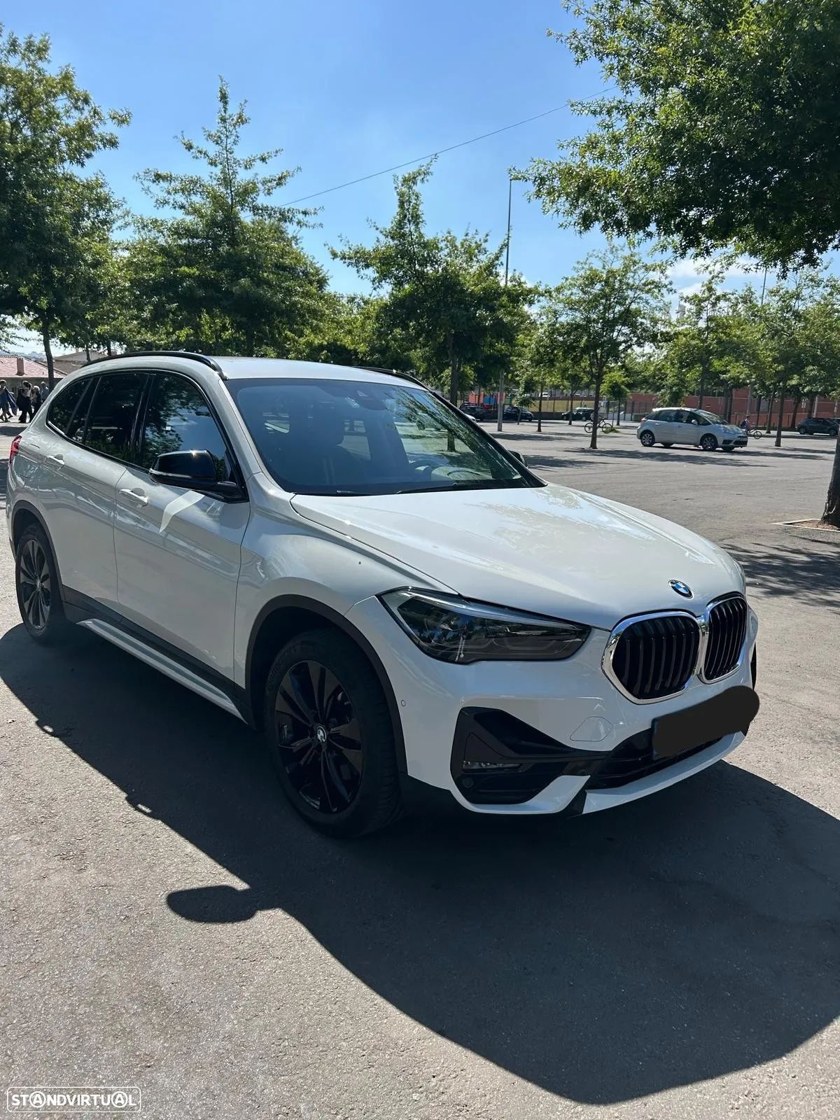 BMW X1 25 e xDrive - 1