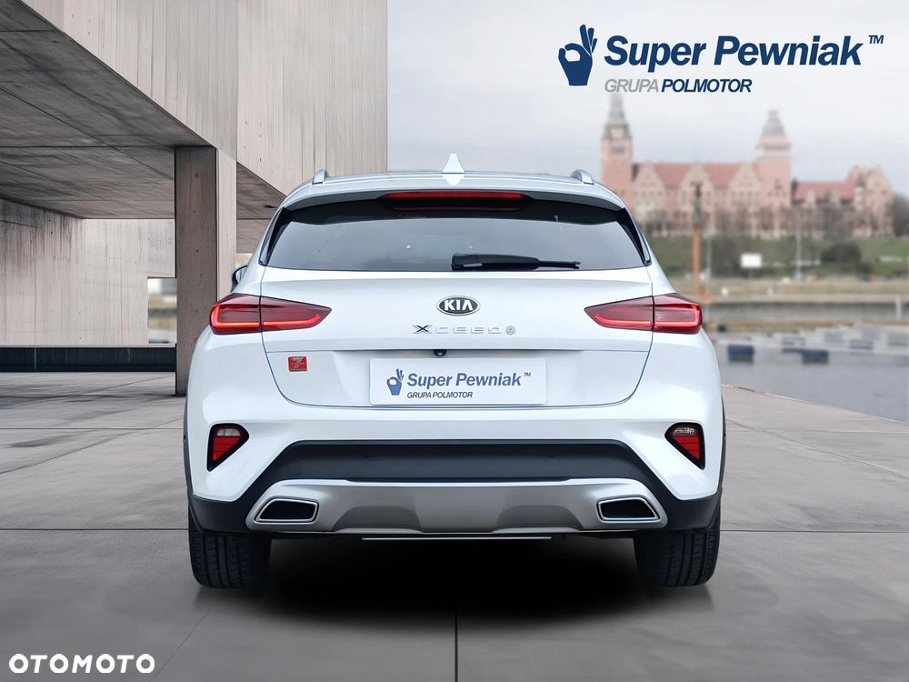 Kia XCeed 1.6 GDI PHEV L Business Line DCT - 4