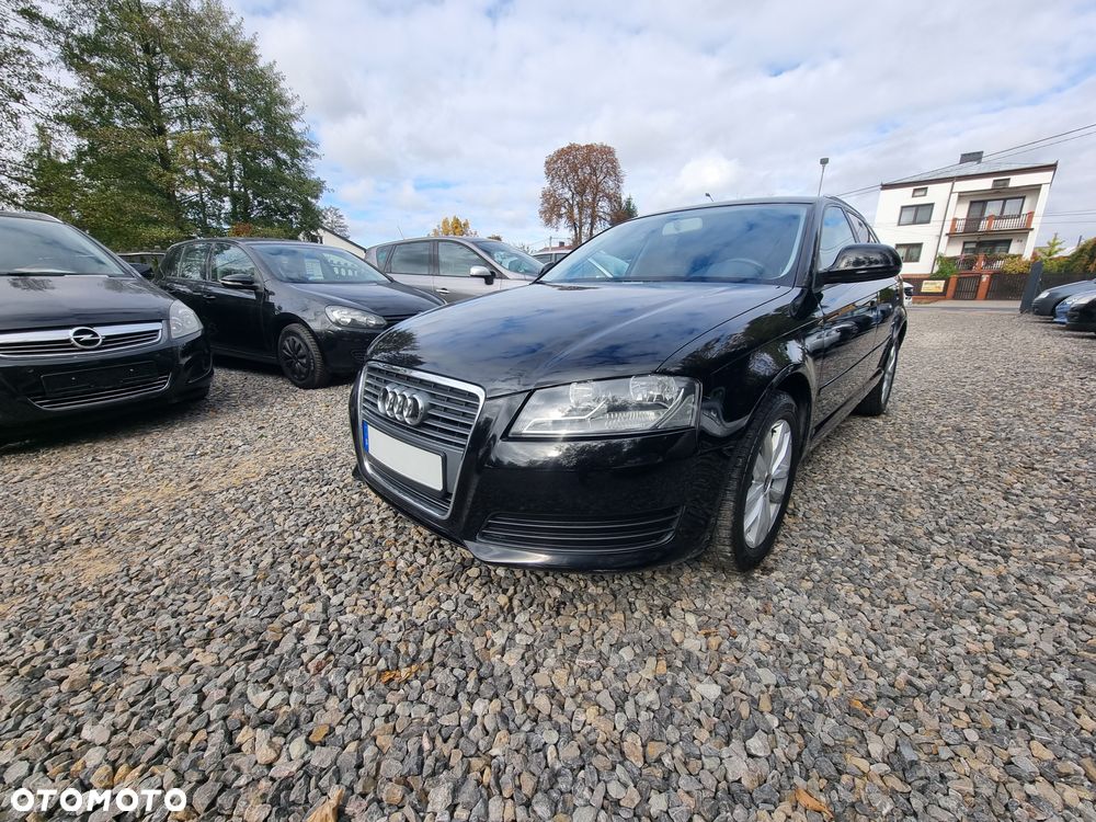 Audi A3 Sportback 1.6 Attraction - 12