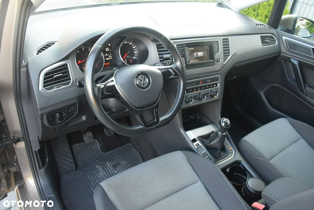 Volkswagen Golf Sportsvan - 31