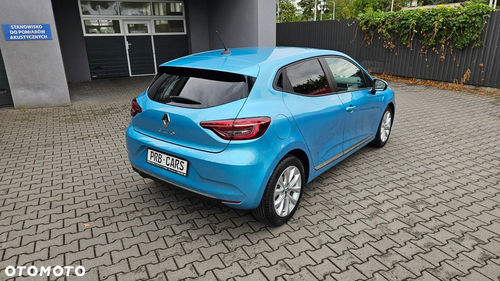 Renault Clio - 6
