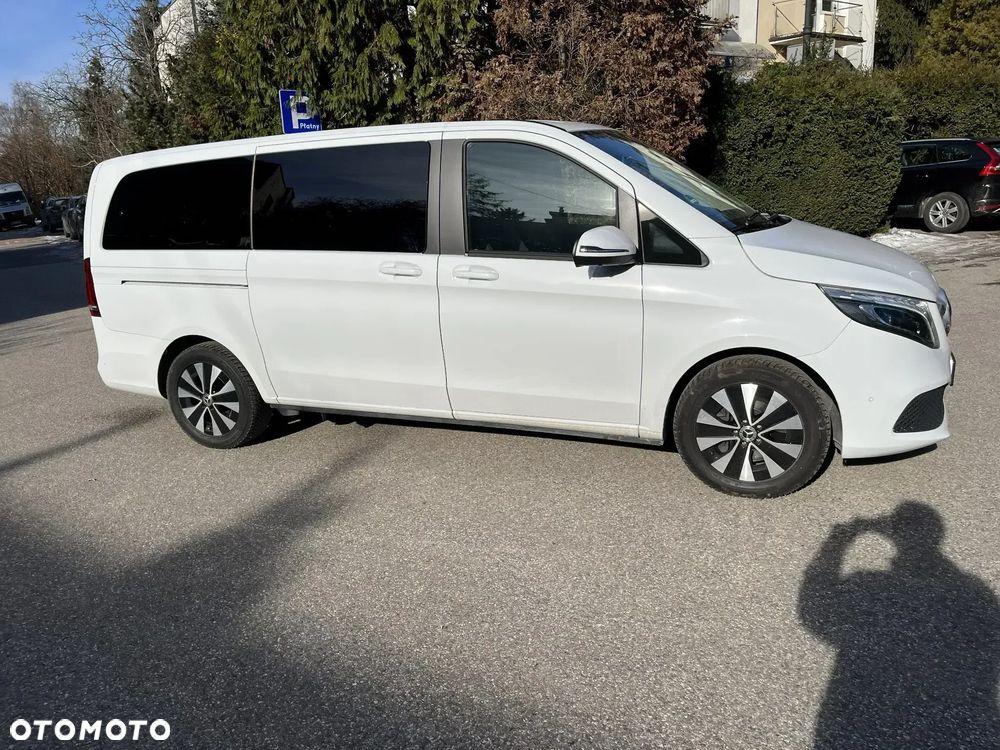 Mercedes-Benz Klasa V 300 d 4-Matic 9G-Tronic (d³ugi) - 2