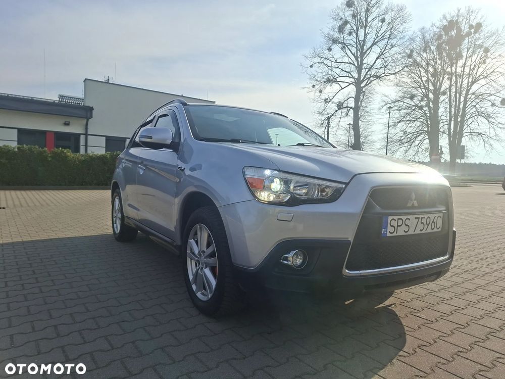 Mitsubishi ASX 1.8 DID Instyle NAVI 4WD AS&G - 2