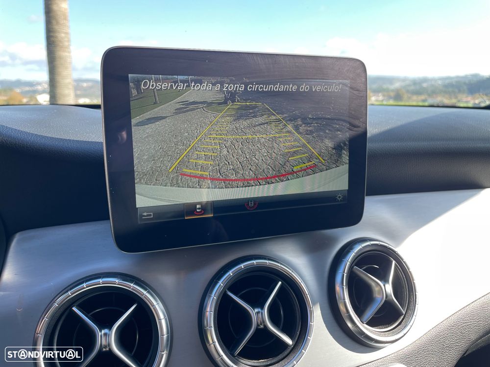 Mercedes-Benz CLA 220 Shooting Brake d 7G-DCT AMG Line - 30