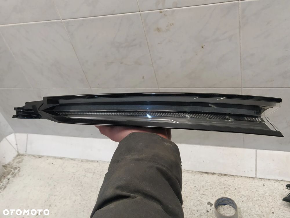 PORSCHE TAYCAN 9JA LAMPA TYŁ TYLNA LED PRAWA LEWA EXCLUSIVE USA ORYGINAŁ - 6