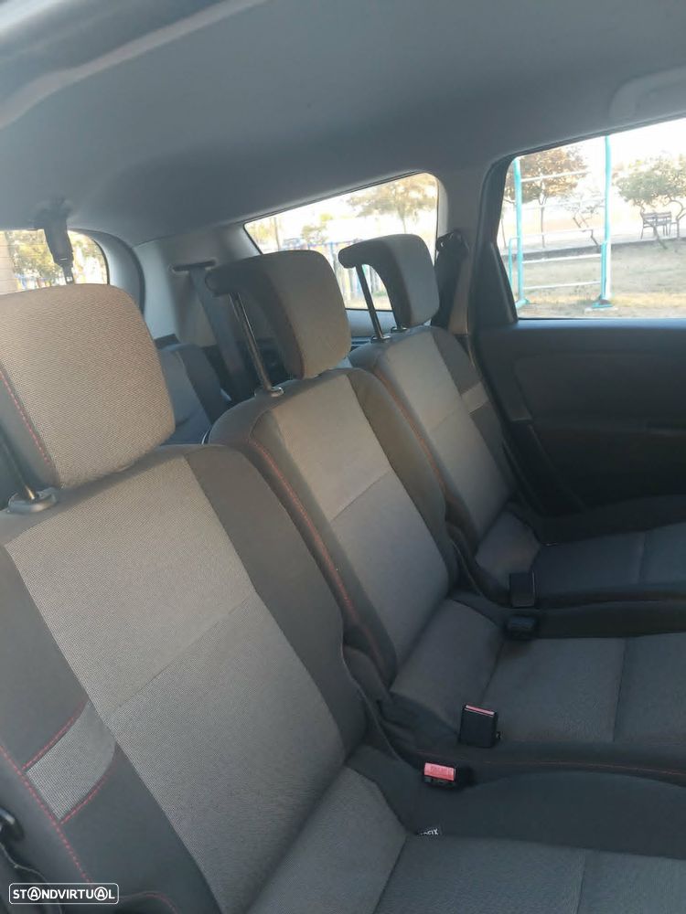 Renault Grand Scénic 1.5 dCi Dynamique S 7L - 2