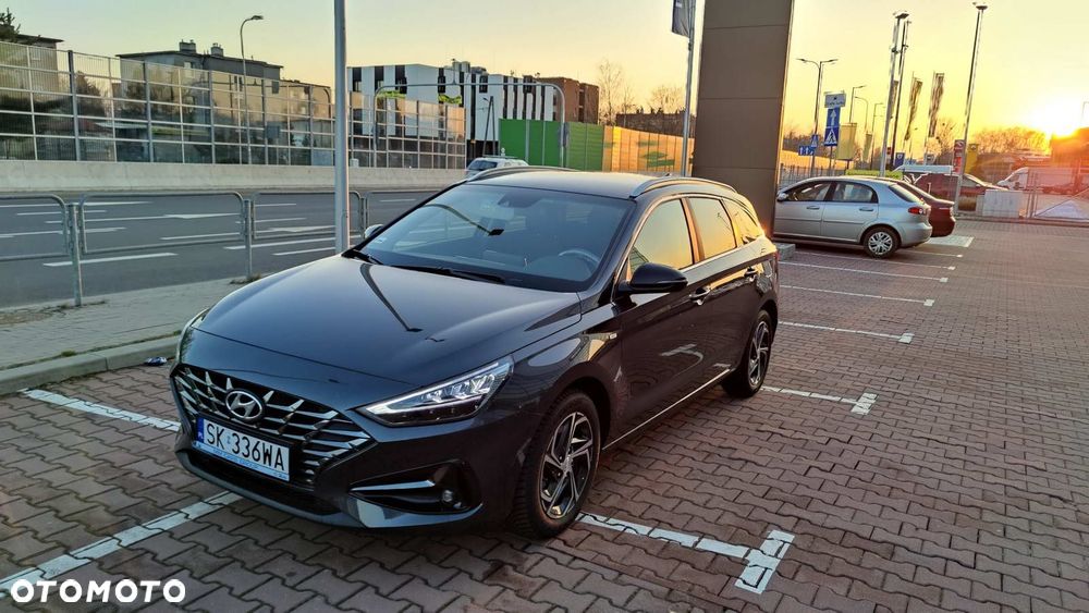Hyundai i30 1.5 T-GDI 48V Smart - 10