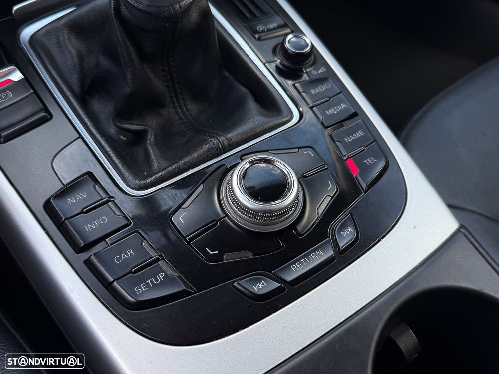 Audi A4 Avant 2.0 TDI Sport - 23