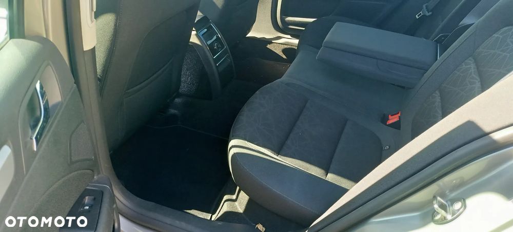 Skoda Superb 1.8 TSI Exclusive - 16