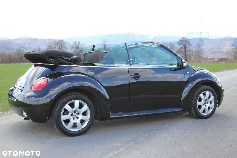 Volkswagen New Beetle 2.0 - 25