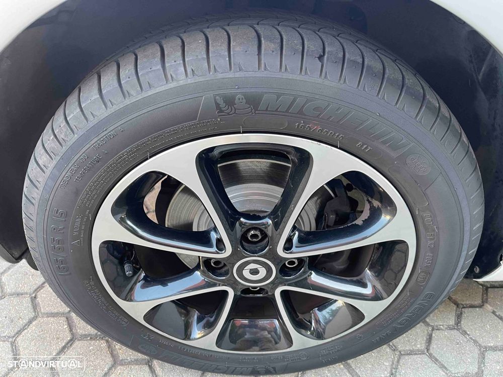 Smart ForTwo Coupé 1.0 Passion 71 - 17