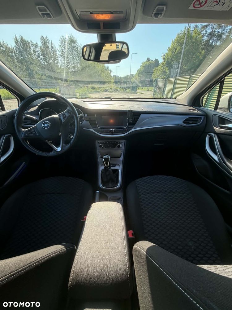 Opel Astra 1.4 T Enjoy - 14