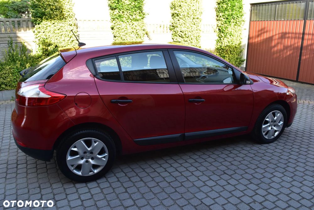 Renault Megane 1.6 16V 100 TomTom Edition - 12