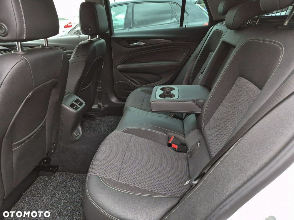 Opel Insignia Sports Tourer 2.0 Diesel Innovation - 20
