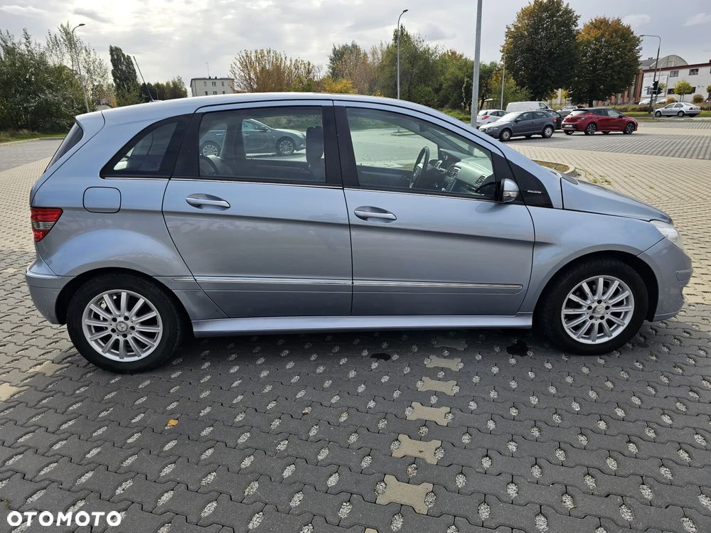 Mercedes-Benz Klasa B 200 CDI - 6