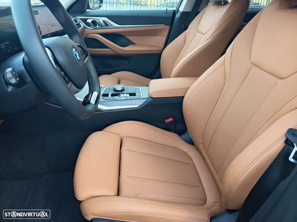 BMW i4 eDrive35 - 15