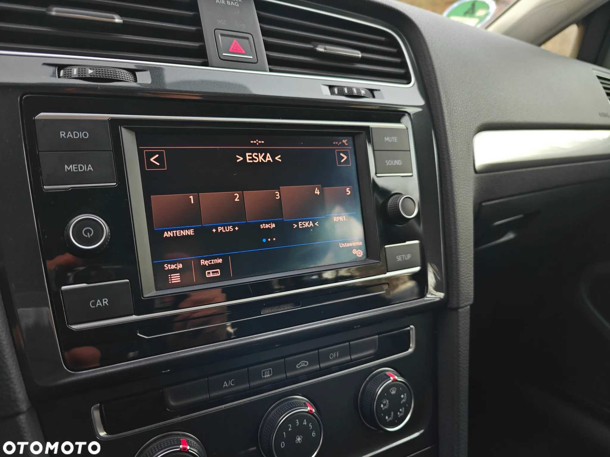 Volkswagen Golf VII 1.0 TSI BMT Trendline - 11