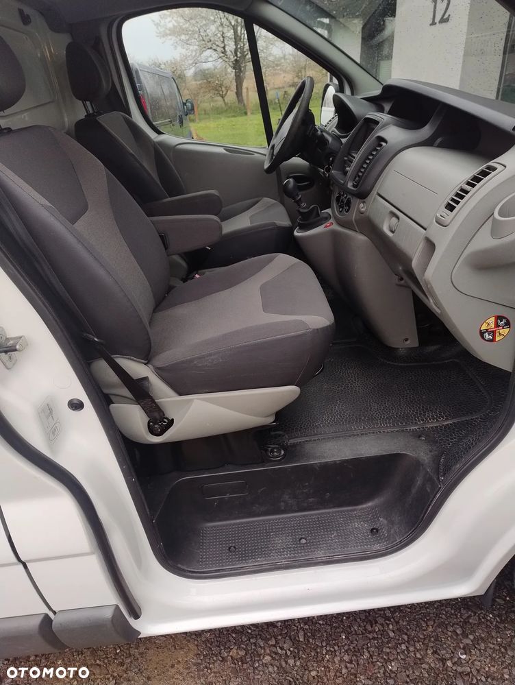 Renault trafic - 11
