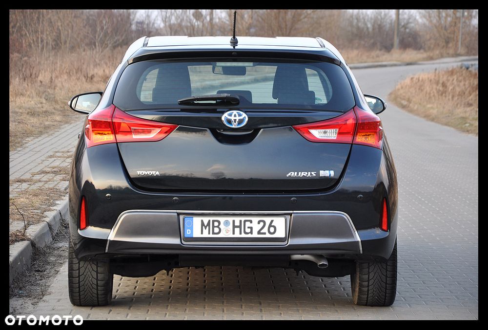 Toyota Auris - 10