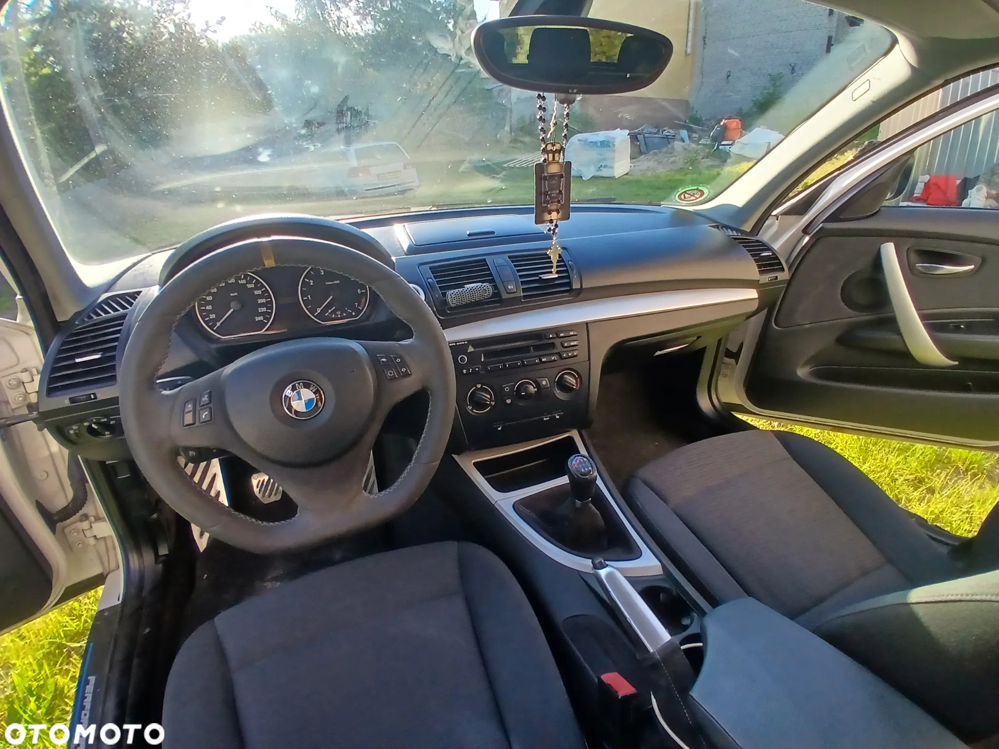 BMW Seria 1 116i - 12