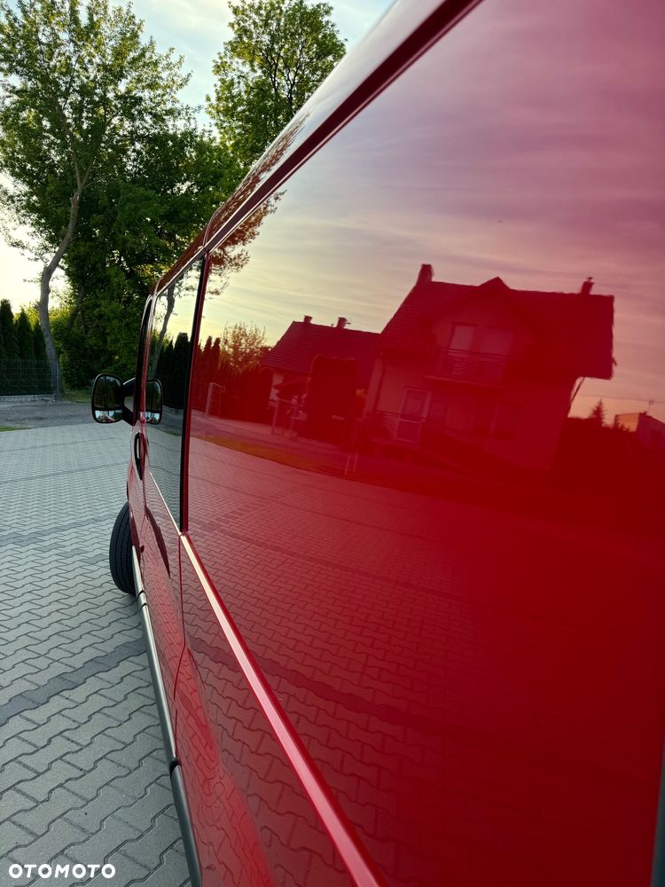 Opel Vivaro - 15
