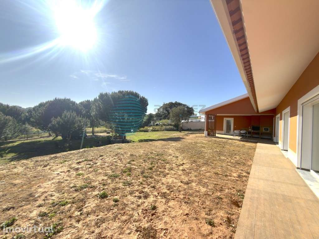 Excelente Moradia/Quintinha PISO TÉRREO V4, Ramalhal - Grande imagem: 3/60